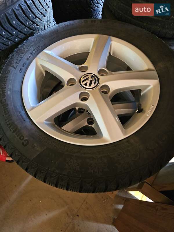 Хэтчбек Volkswagen e-Golf 2014 в Киеве