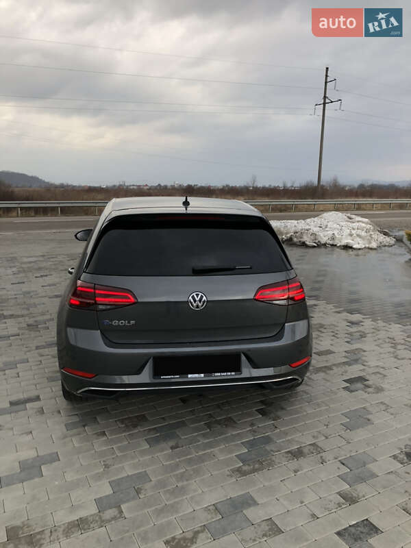 Volkswagen e-Golf 2018