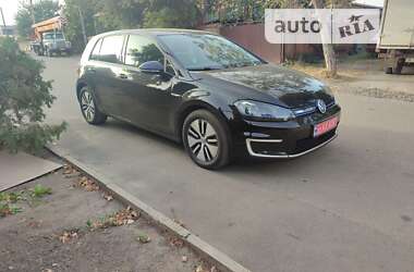 Хетчбек Volkswagen e-Golf 2015 в Кривому Розі