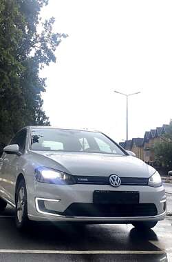 Хетчбек Volkswagen e-Golf 2014 в Києві