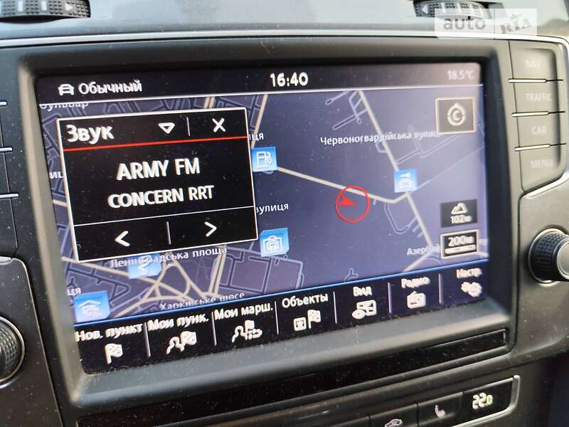 Хетчбек Volkswagen e-Golf 2015 в Києві