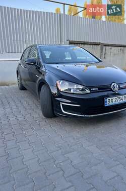 Хетчбек Volkswagen e-Golf 2015 в Хмельницькому