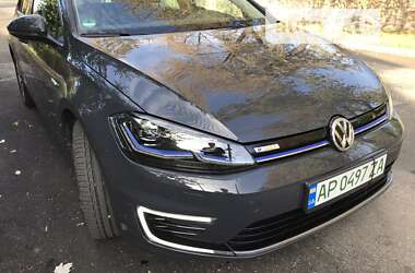 Хэтчбек Volkswagen e-Golf 2020 в Запорожье