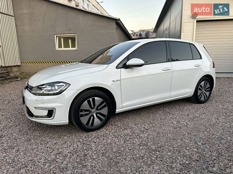 Volkswagen e-Golf 2018