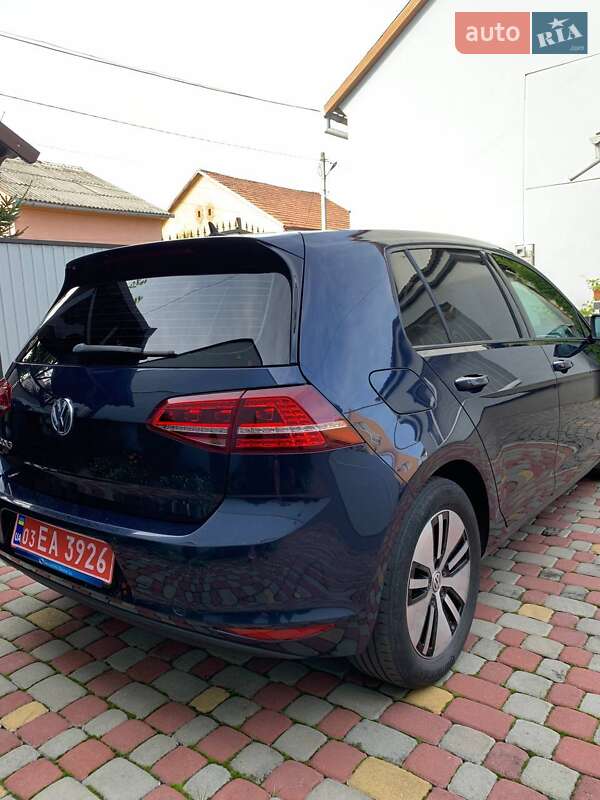 Хэтчбек Volkswagen e-Golf 2015 в Мукачево фото 6 Хэтчбек Volkswagen e-Golf 2015 в Мукачево