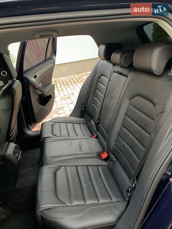 Хэтчбек Volkswagen e-Golf 2015 в Мукачево фото 16 Хэтчбек Volkswagen e-Golf 2015 в Мукачево