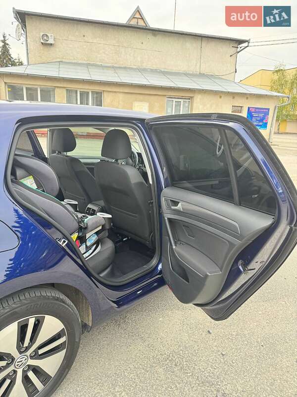 Хетчбек Volkswagen e-Golf 2020 в Івано-Франківську
