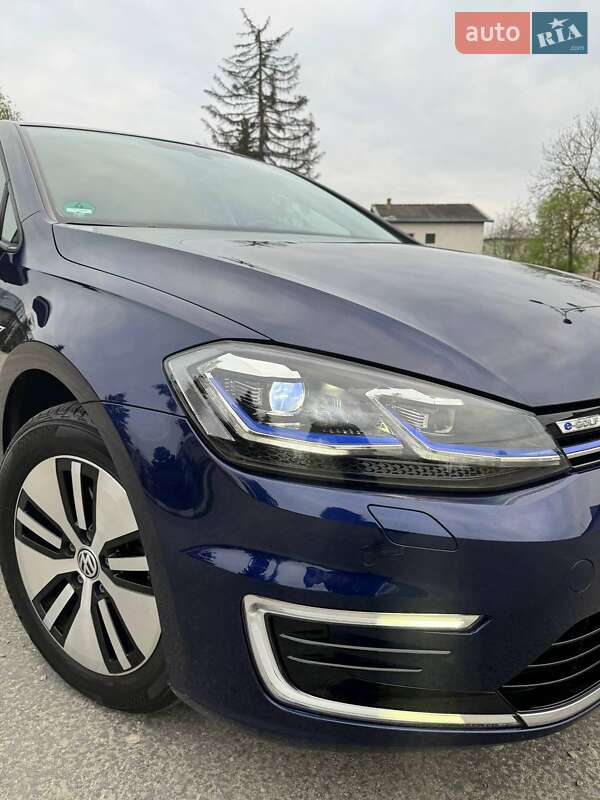 Хетчбек Volkswagen e-Golf 2020 в Івано-Франківську