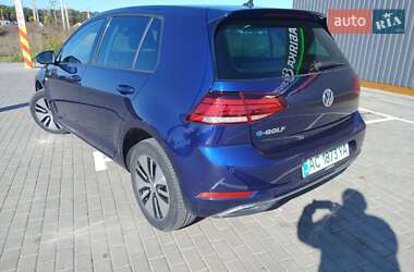 Хетчбек Volkswagen e-Golf 2017 в Луцьку