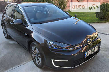 Хетчбек Volkswagen e-Golf 2014 в Івано-Франківську