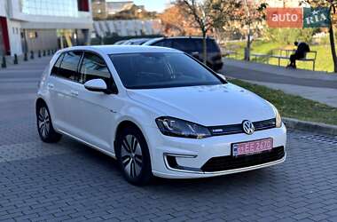 Хетчбек Volkswagen e-Golf 2015 в Луцьку