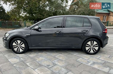 Хетчбек Volkswagen e-Golf 2015 в Хмельницькому