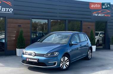 Хэтчбек Volkswagen e-Golf 2015 в Ровно