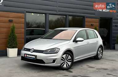 Хетчбек Volkswagen e-Golf 2015 в Рівному