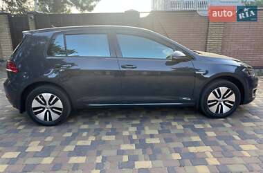 Хэтчбек Volkswagen e-Golf 2020 в Харькове