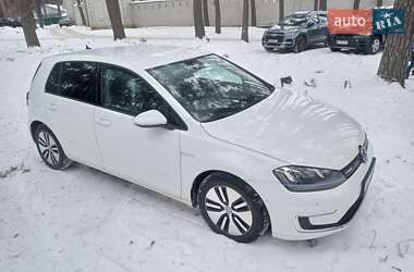 Хетчбек Volkswagen e-Golf 2014 в Житомирі