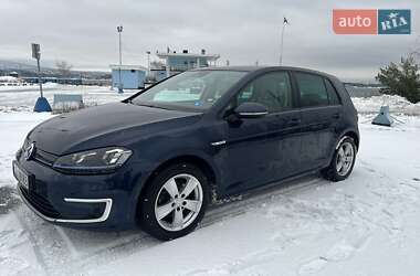 Хетчбек Volkswagen e-Golf 2015 в Дніпрі