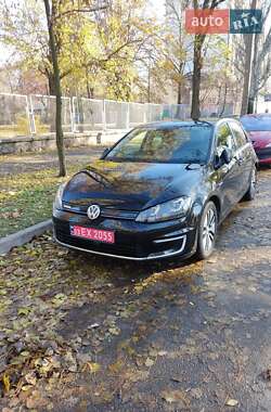 Хетчбек Volkswagen e-Golf 2015 в Запоріжжі