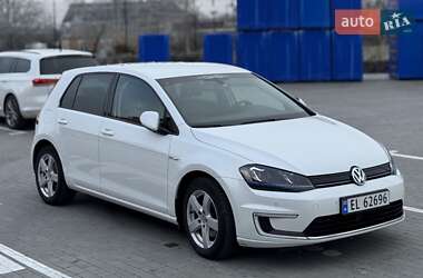 Хэтчбек Volkswagen e-Golf 2015 в Умани