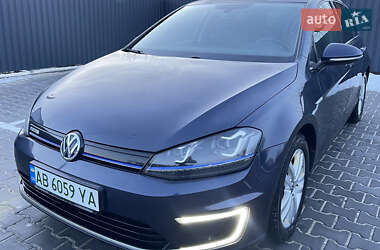 Хэтчбек Volkswagen e-Golf 2015 в Виннице