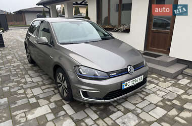 Хэтчбек Volkswagen e-Golf 2014 в Луцке