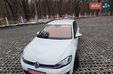 Хэтчбек Volkswagen e-Golf 2020 в Виннице