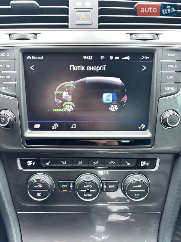 Хетчбек Volkswagen e-Golf 2015 в Вінниці