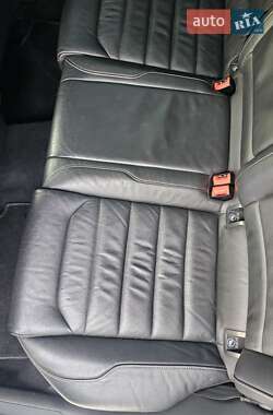 Хэтчбек Volkswagen e-Golf 2014 в 