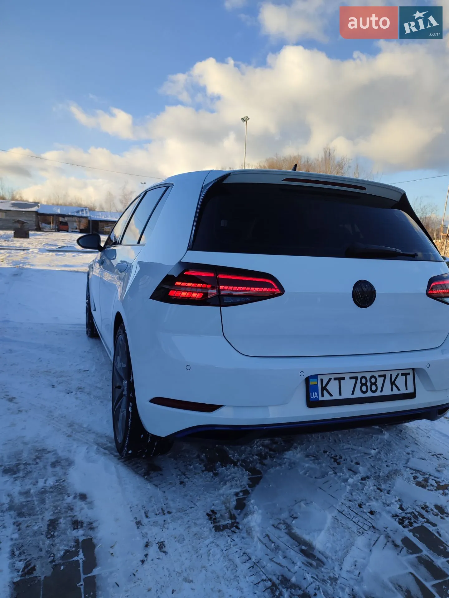 2018 Volkswagen Golf - мініатюра 11