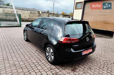 Хэтчбек Volkswagen e-Golf 2015 в 
