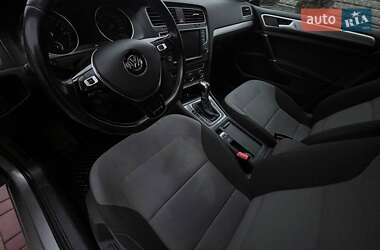 Хэтчбек Volkswagen e-Golf 2015 в Виннице