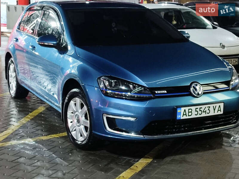 Хетчбек Volkswagen e-Golf 2015 в Вінниці