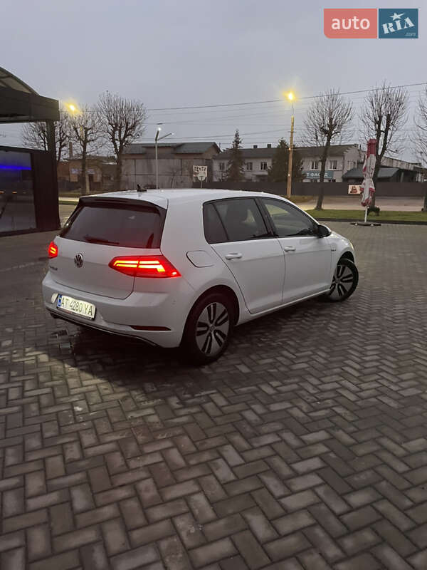 Хетчбек Volkswagen e-Golf 2019 в Івано-Франківську