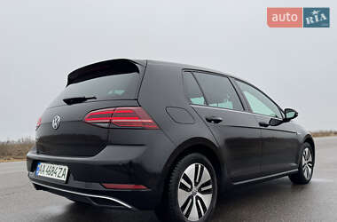 Хетчбек Volkswagen e-Golf 2018 в Києві