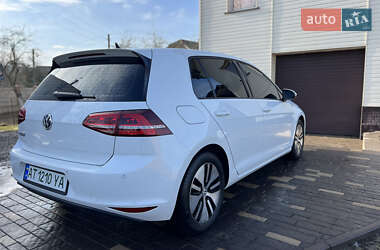 Хэтчбек Volkswagen e-Golf 2015 в Ивано-Франковске