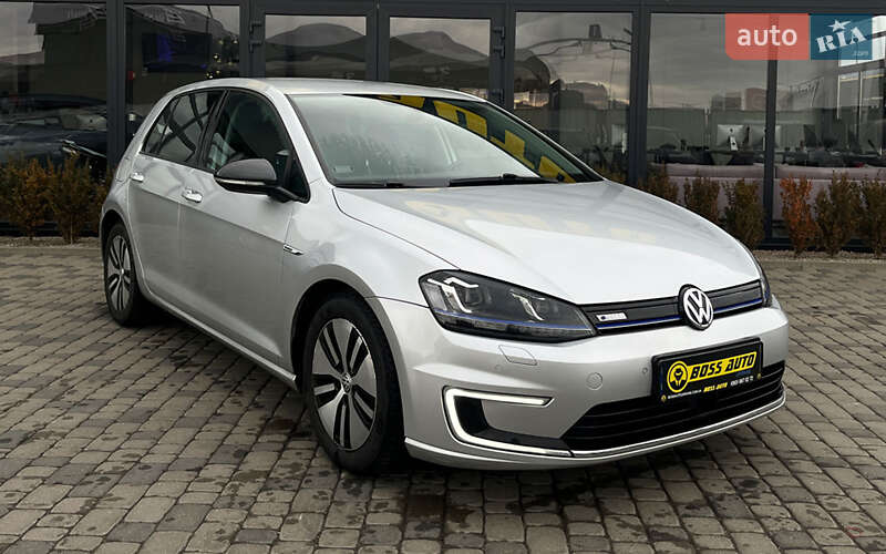 Volkswagen e-Golf 2016