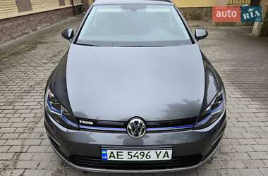 Хетчбек Volkswagen e-Golf 2019 в Дніпрі