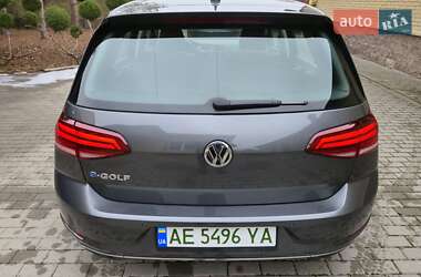 Хетчбек Volkswagen e-Golf 2019 в Дніпрі