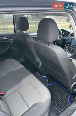 Хэтчбек Volkswagen e-Golf 2017 в Львове