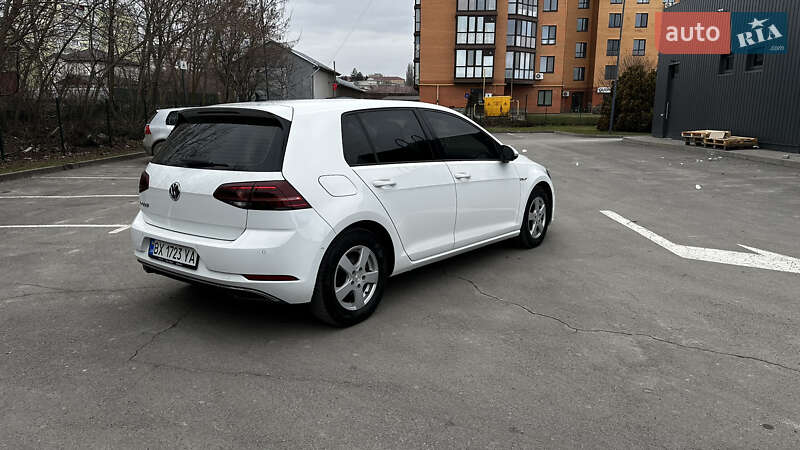 Хетчбек Volkswagen e-Golf 2017 в Кам'янець-Подільському