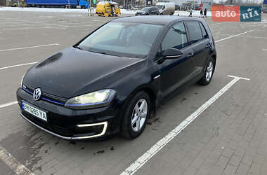 Хэтчбек Volkswagen e-Golf 2014 в Сумах