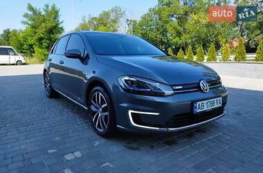 Хэтчбек Volkswagen e-Golf 2018 в Виннице