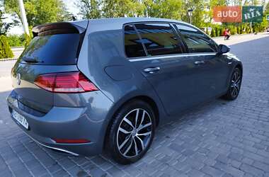 Хэтчбек Volkswagen e-Golf 2018 в Виннице