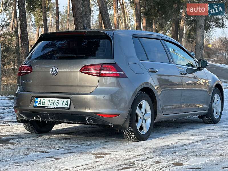 Хэтчбек Volkswagen e-Golf 2015 в Виннице