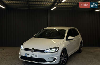 Хетчбек Volkswagen e-Golf 2018 в Львові