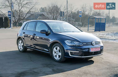 Хэтчбек Volkswagen e-Golf 2017 в Умани