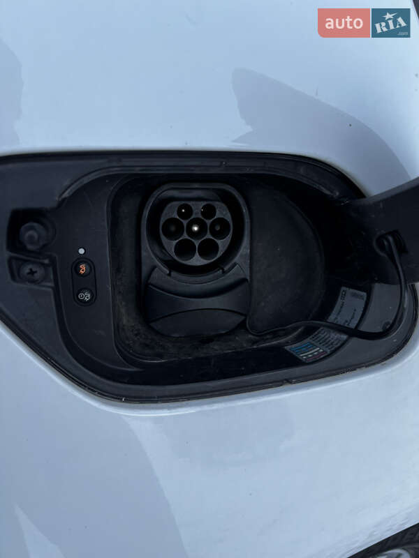 Хетчбек Volkswagen e-Golf 2014 в Ковелі