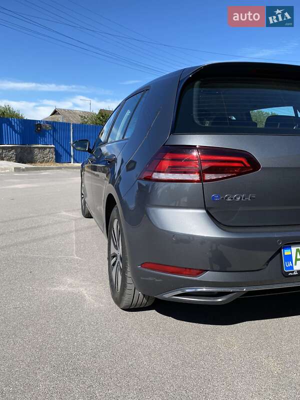 Хэтчбек Volkswagen e-Golf 2020 в Виннице