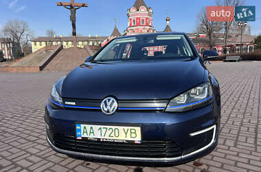 Хетчбек Volkswagen e-Golf 2015 в 