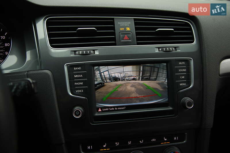 Хэтчбек Volkswagen e-Golf 2016 в Харькове